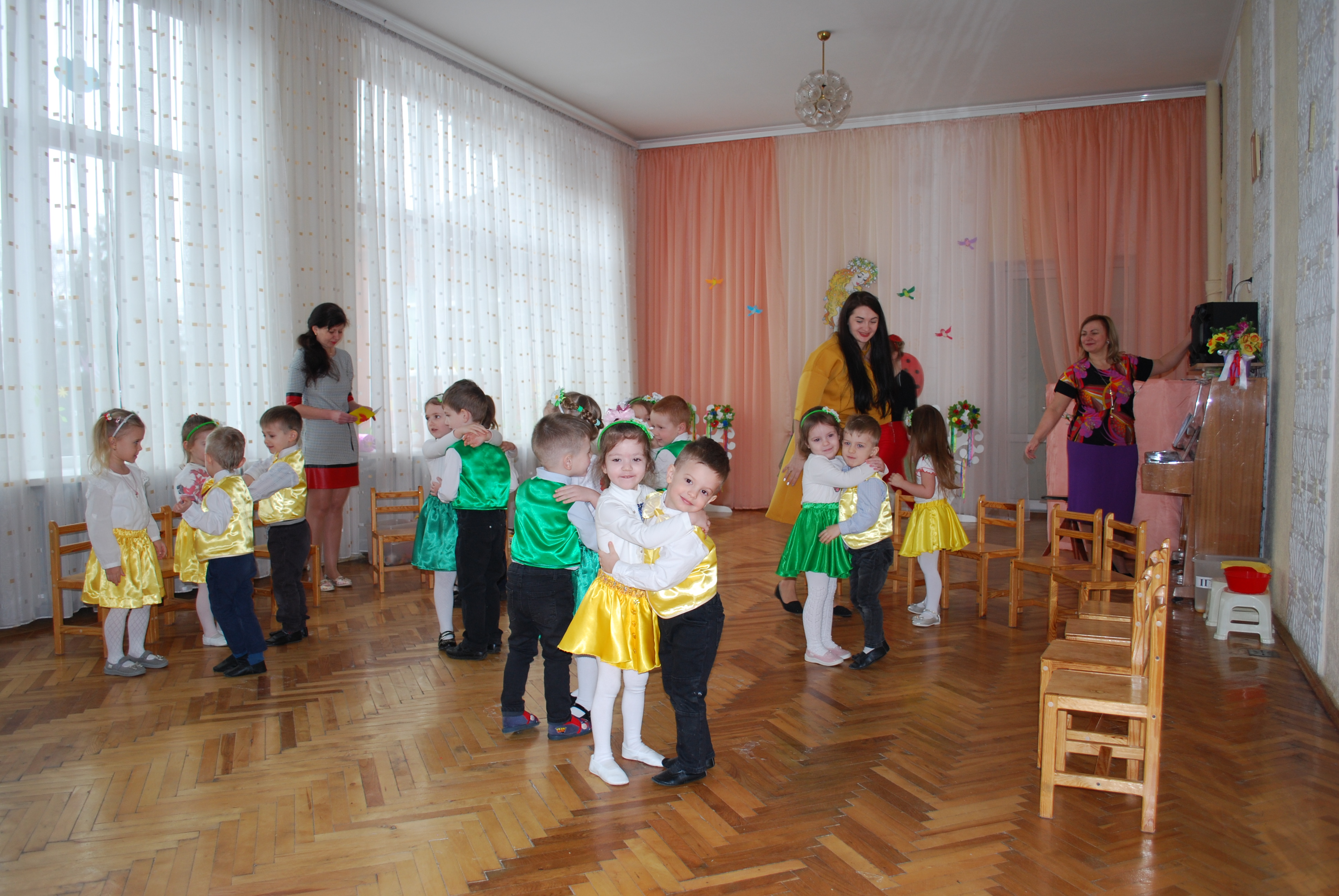 Танцюємо полечку
